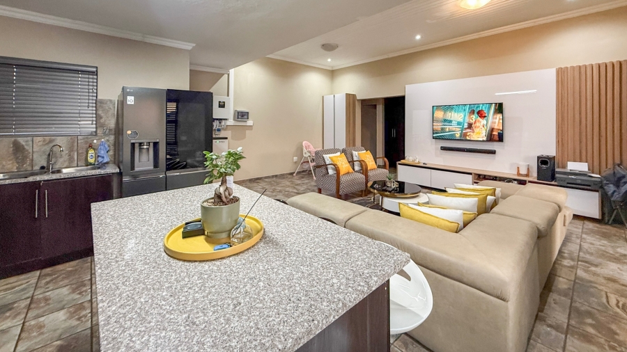 3 Bedroom Property for Sale in Melodie North West